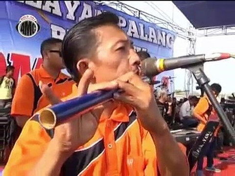 O.M ADELLA CAK NAOPHIE KENDANG - ARNETA DAN ALL ARTIS ADELLA (LIVE TUBAN)