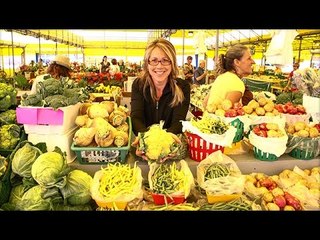 DIALOGUE EN FRANCAIS AU MARCHE - DIALOGUE IN FRENCH - AT THE MARKET