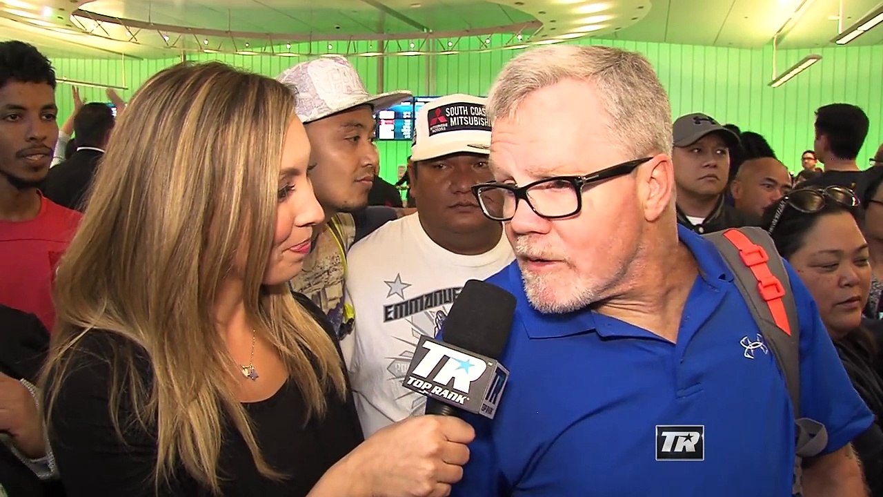 Pacquiao-Bradley _ Freddie Roach Lands at LAX-ayCIHoZ1GZ0