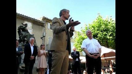 Lambert Wilson fete les 20 ans du festival de la Correspondance...
