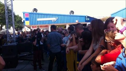 Le retour des acteurs de Plus belle la vie a la foire du Dauphine...