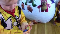 DISNEY TOY STORY GIANT SURPRISE EGG Unboxing Opening Buzz Lightyear Woody Rex Jessie Mr Potato Head