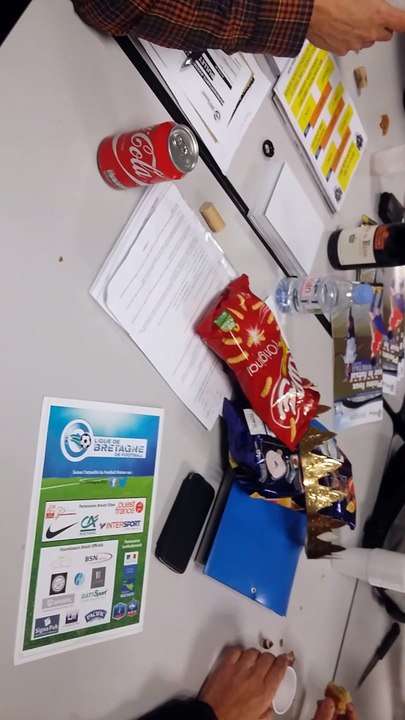 LE BUREAU VOUS SOUHAITE UNE BONNE ET HEUREUSE A...