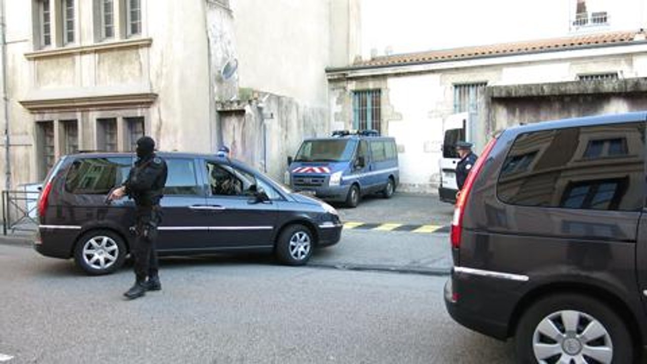 Proces a hauts risques a...
