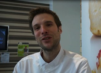 Des Grenoblois prennent une lecon de cuisine et de.....