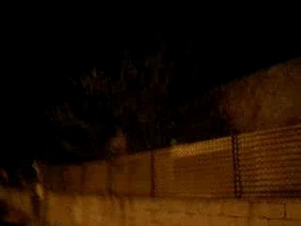 lE 4