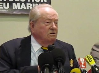 Jean-Marie Le Pen présente les députés des cinq circonscriptions du Vaucluse à Cavaillon