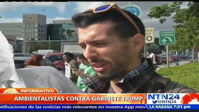 Ambientalistas protestan contra Trump por nombramientos en su gabinete que niegan problemas climáticos