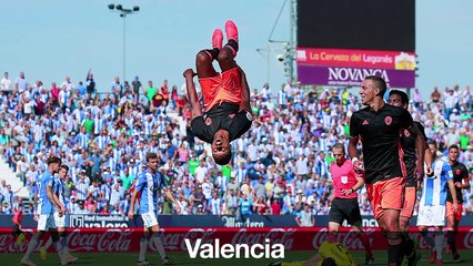 Top 10 Most Google Searched Footballers 2016-4T9MbO3m-lQ