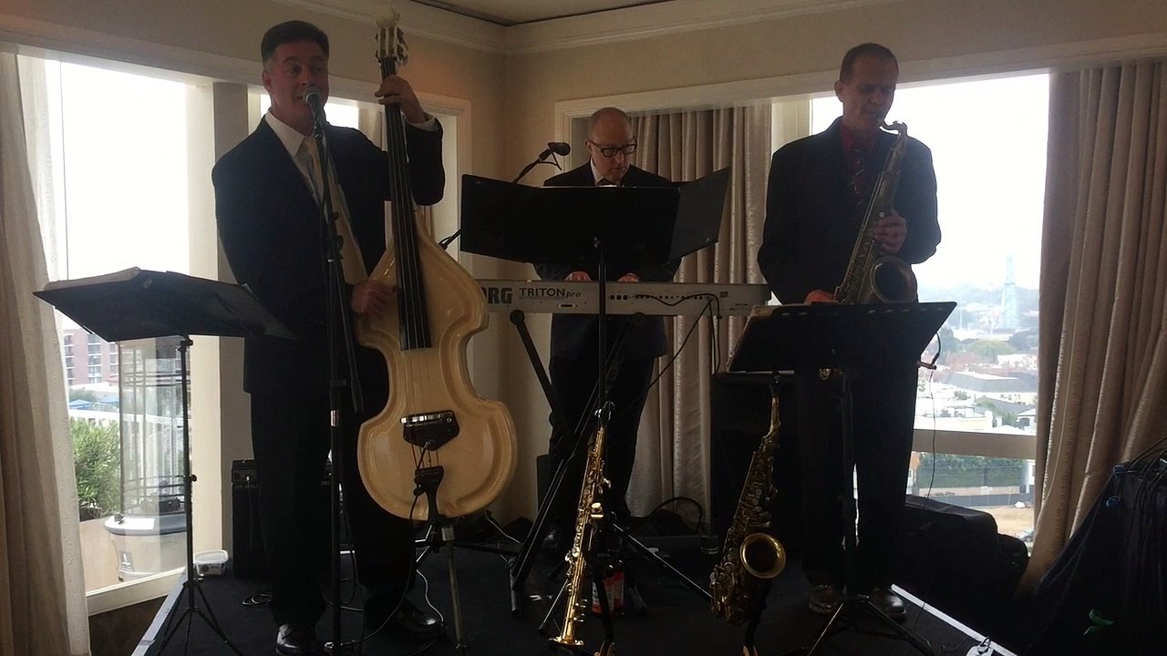 Los Angeles Vocal Jazz Trio - Let's Stay Together (live cover)