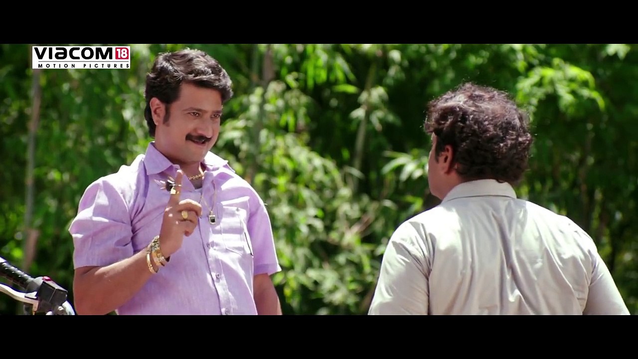 Meet Bharatrao Jhende  - Umeedwaar Number 1 _ Poshter Girl _ Releasing 12th February-gW7KIu_Si2Y