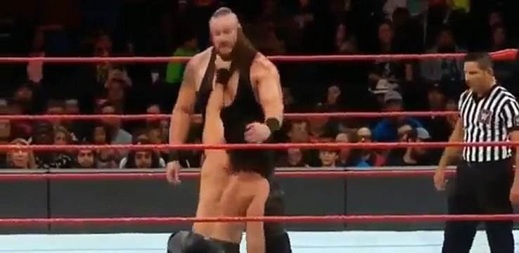 WWE RAW 9 January 2017 Seth Rollins vs Braun Strowman Full Match WWE RAW 1-9-2017