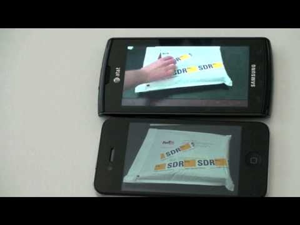 iPhone 4 Retina Display vs Samsung Captivate Super AMOLED