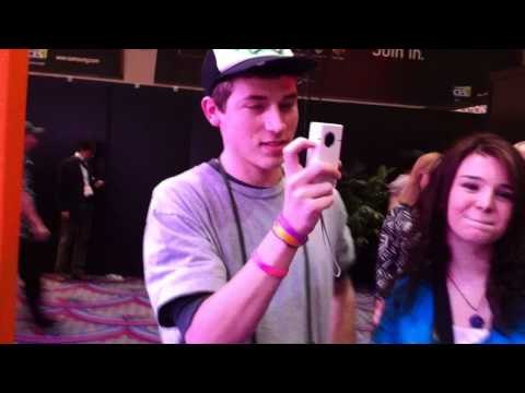 Jon, Chris Pirillo, Mark Watson, & Ty Moss Meet at CES 2011