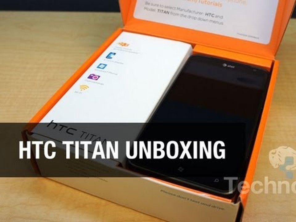 HTC Titan for AT&T Unboxing - Biggest Windows Phone!
