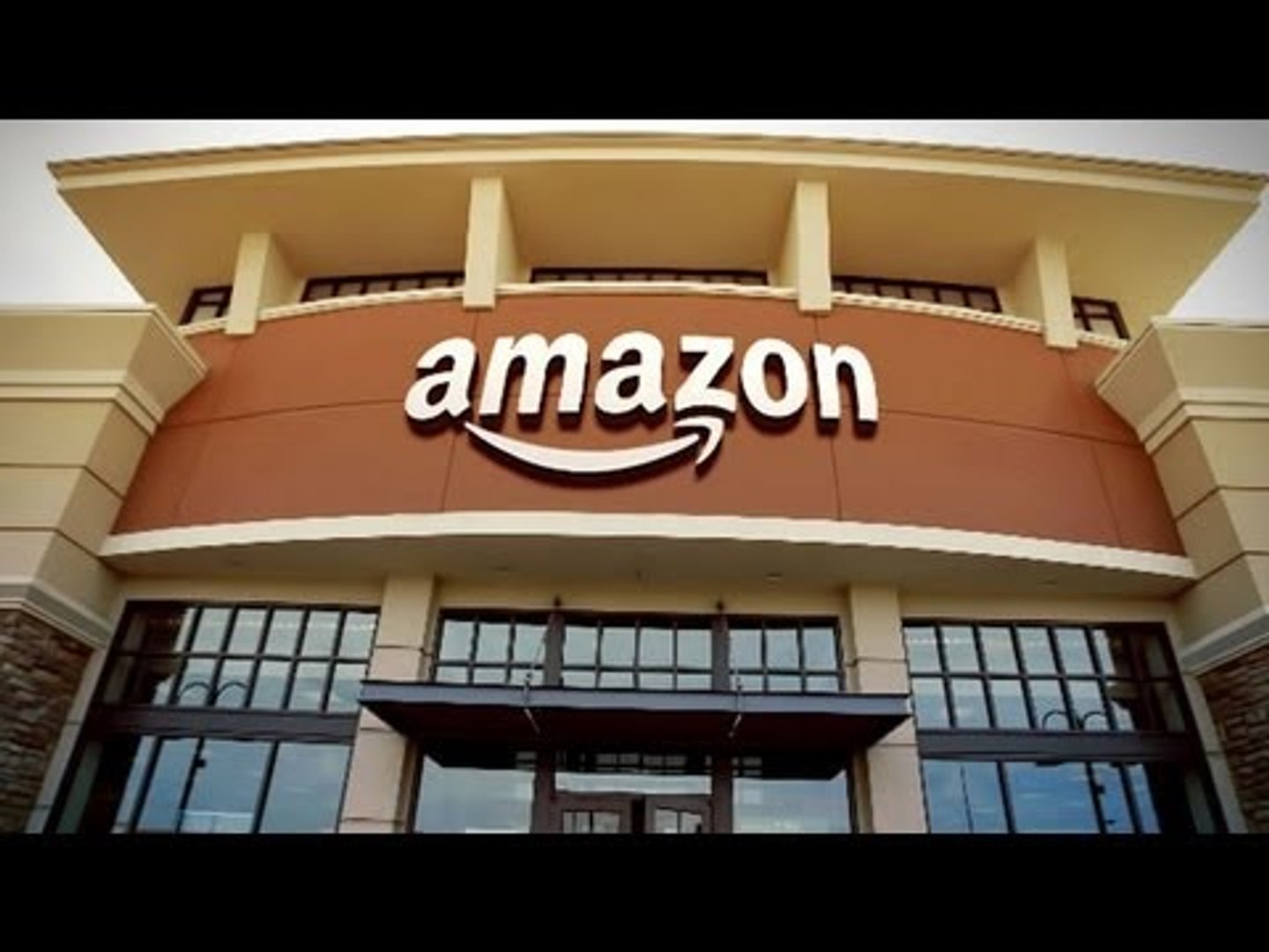 ⁣Rumor Roundup: Amazon Getting Physical and More iTV Rumors