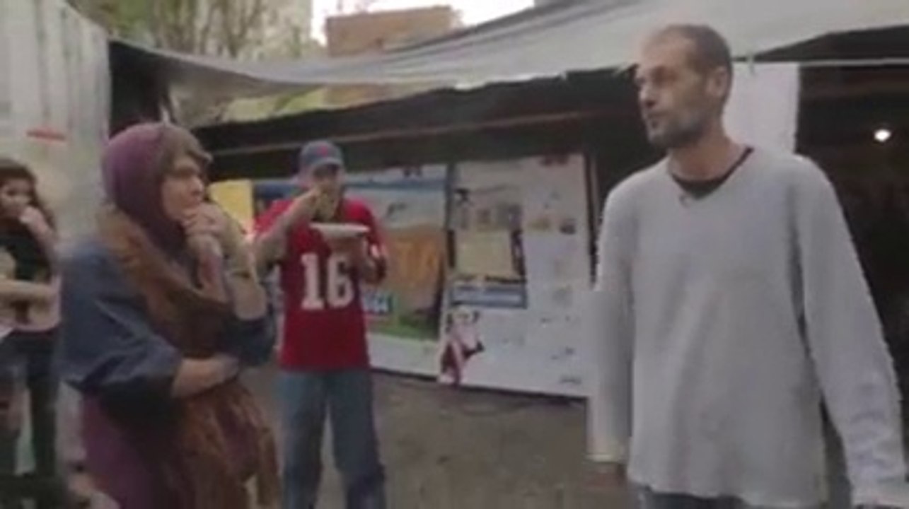 Ora aí está quem sabe falar a realidade.... Se a sociedade está como está, somos todos responsáveis pela precária vida a que nos sujeitamos.