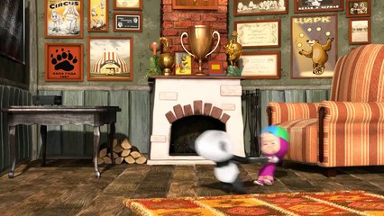 Маша и Медведь - Дорогая передача (Битва за пульт)-lYhOfzSGUmo