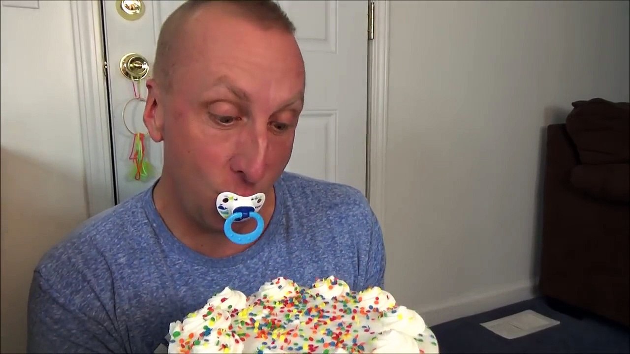 Bad Baby Puppy & Kitty Victoria & Annabelle Freak Daddy Hidden Egg Gross-xiaLpilZxlk