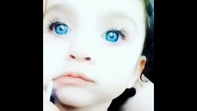 ма ша АЛЛАХ какая она милашка)