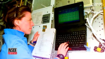 How Thanksgiving Feasts For Astronauts Are Made and Enjoyed In Space-I7x8I2BlQes