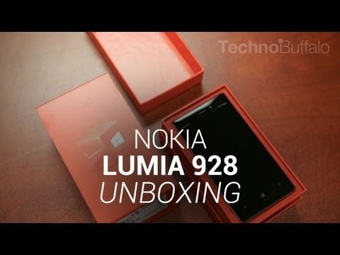 Nokia Lumia 928 Unboxing!