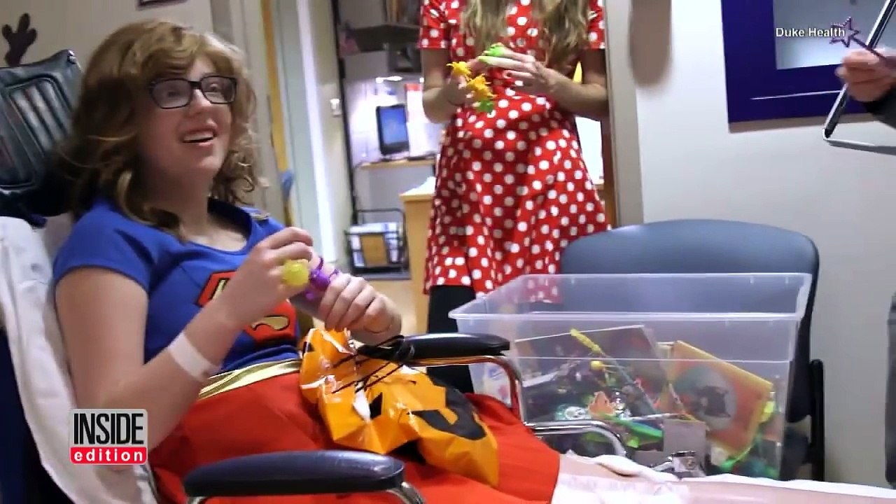 9-Year-Old Girl With Heart Condition Makes Superhero Capes for Kids in Hospital-qfjOjRFGZX8