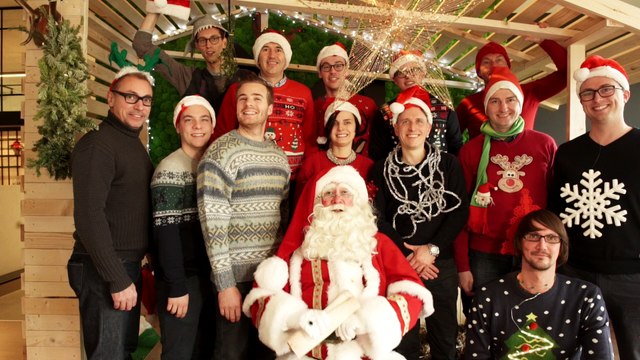 MeetDistrict: we wish you a very Merry Christmas