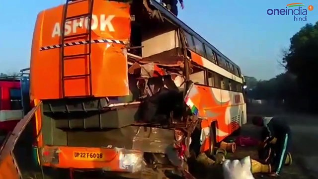 Bareilly NH24 Accident - Bus rams into parked bus, 6 dead and 30 injured _ वनइंडिया हिंदी-ueyM7Eu3_9Y