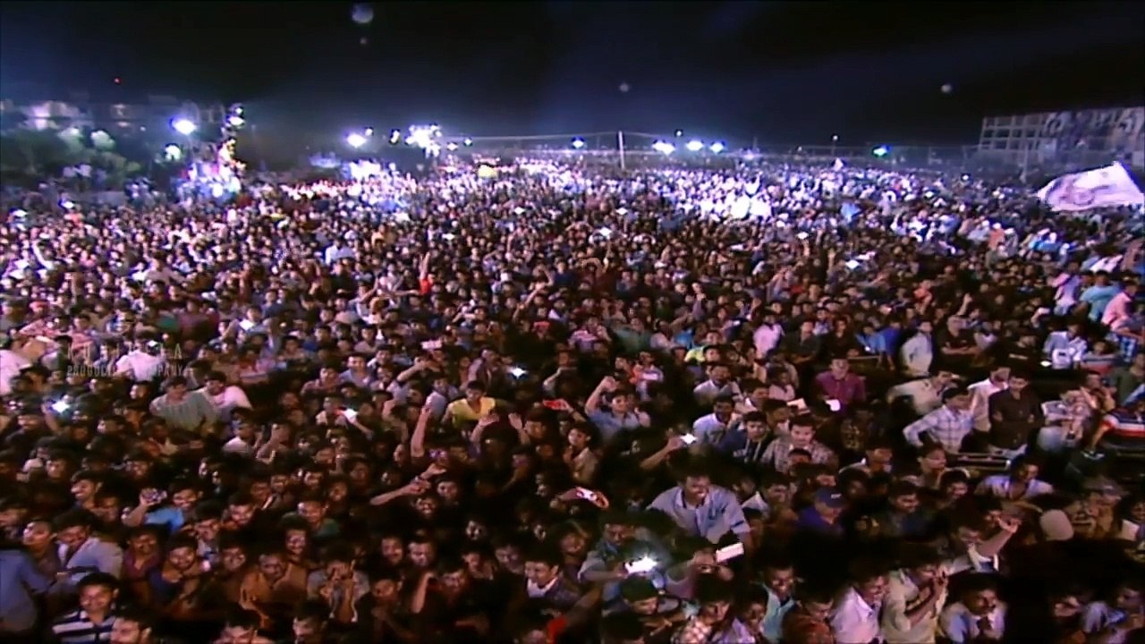 Ram Charan Superb Speech @ Khaidi No 150 Pre Release Event _ Megastar Chiranjeevi _ Kajal Aggarwal-FUsv1iQskJo