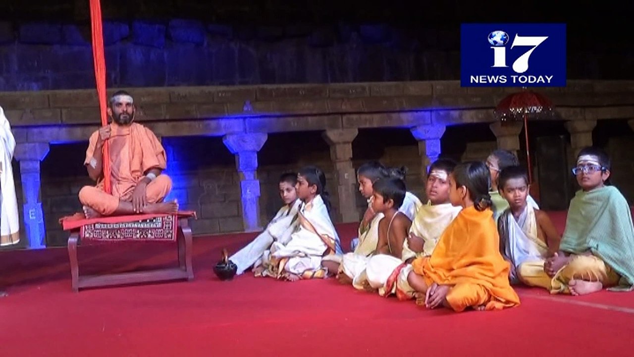 Srisilam baktulato deepardhana