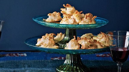 Lime-in-the-Coconut Macaroons