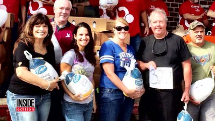 'Miracle On The Hudson' Survivor Helps Needy Families For Thanksgiving-97igB62ZcAk