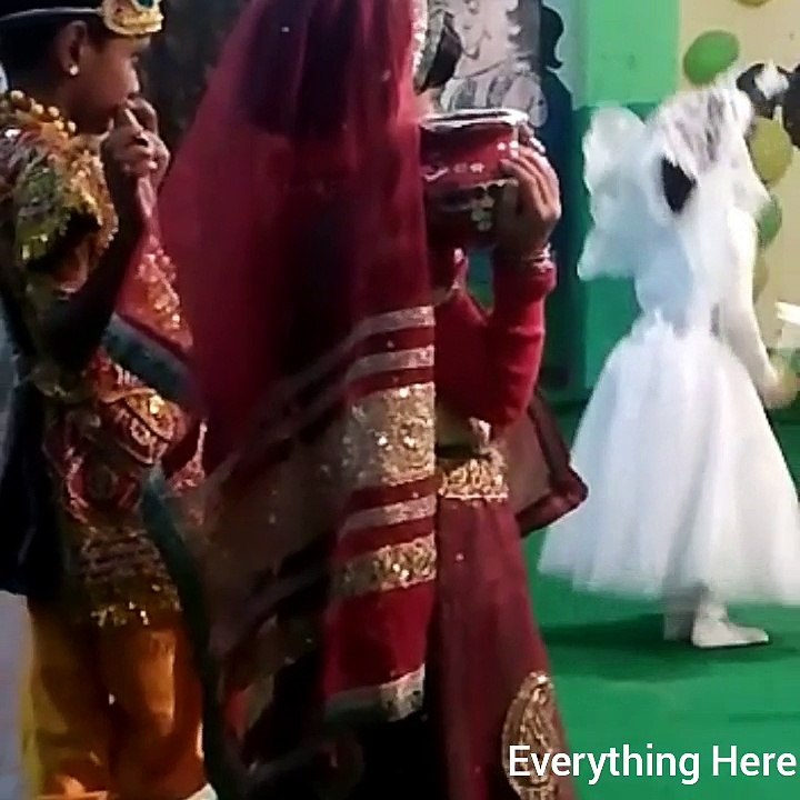 Cute Girl Dance Performance