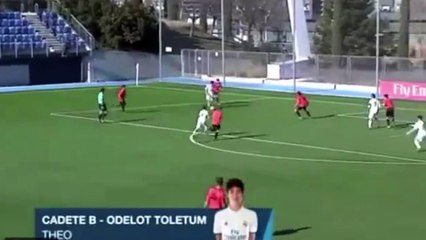 L’exceptionnel geste technique de Théo Zidane