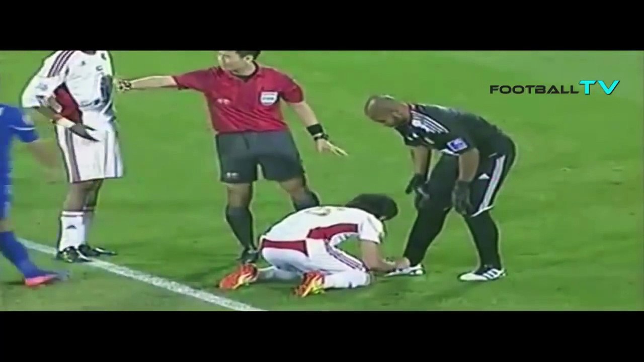 Những pha câu giờ NGU MÀ LÌ của Thủ môn gây ức chế nhất hành tinh