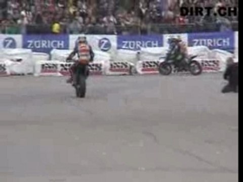 Stunt supermotard