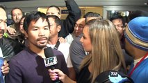 Pacquiao-Bradley _ Pacquiao Mobbed at LAX-fhHUVMOAC_s
