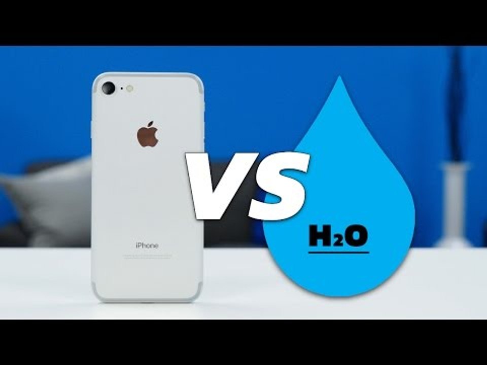 iPhone 7 vs Water