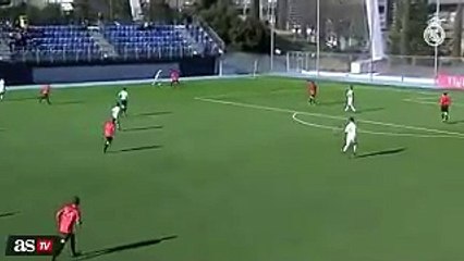 Lambretta au départ et but à l'arrivée pour Theo Zidane !