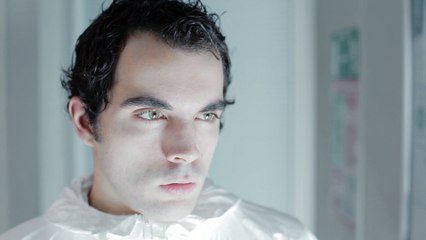 Je suis UN CORPS ÉTRANGER