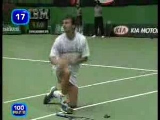 Tennis player killed pigeon - Vidéo Dailymotion