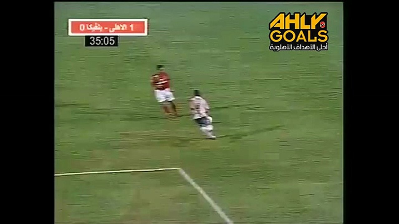 شاهد مهارات أبو تريكة الروعة على لاعبى بنفيكا البرتغالى