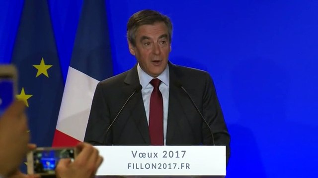 Fillon aux journalistes : Vous devrez faire avec mes sourcils broussailleux