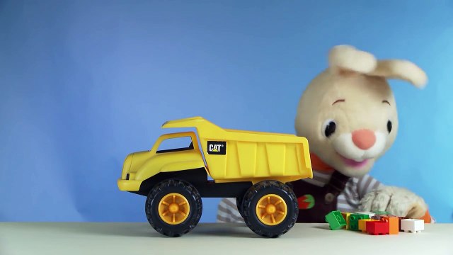 Unboxing Toy Cars & Trucks for Kids - Truck _ Toy Trucks Playtime for Children _ Harry the Bunny-NVuR3h79u_8