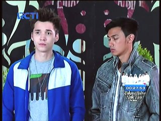 Scene Boy n Mondy AJ055056