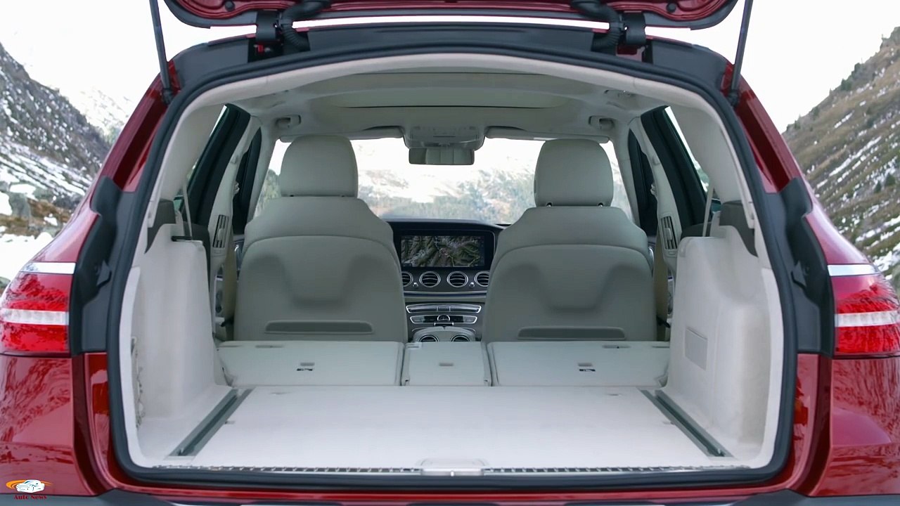 2017 Mercedes-Benz E‑Class All‑Terrain Exterior, Interior and Drive