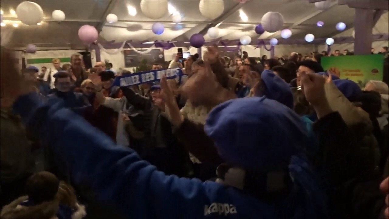 Tarbes supporters