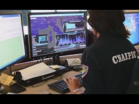 Spiavano politici, due arresti. Tra gli intercettati anche Renzi, Monti e Draghi (10.01.17)