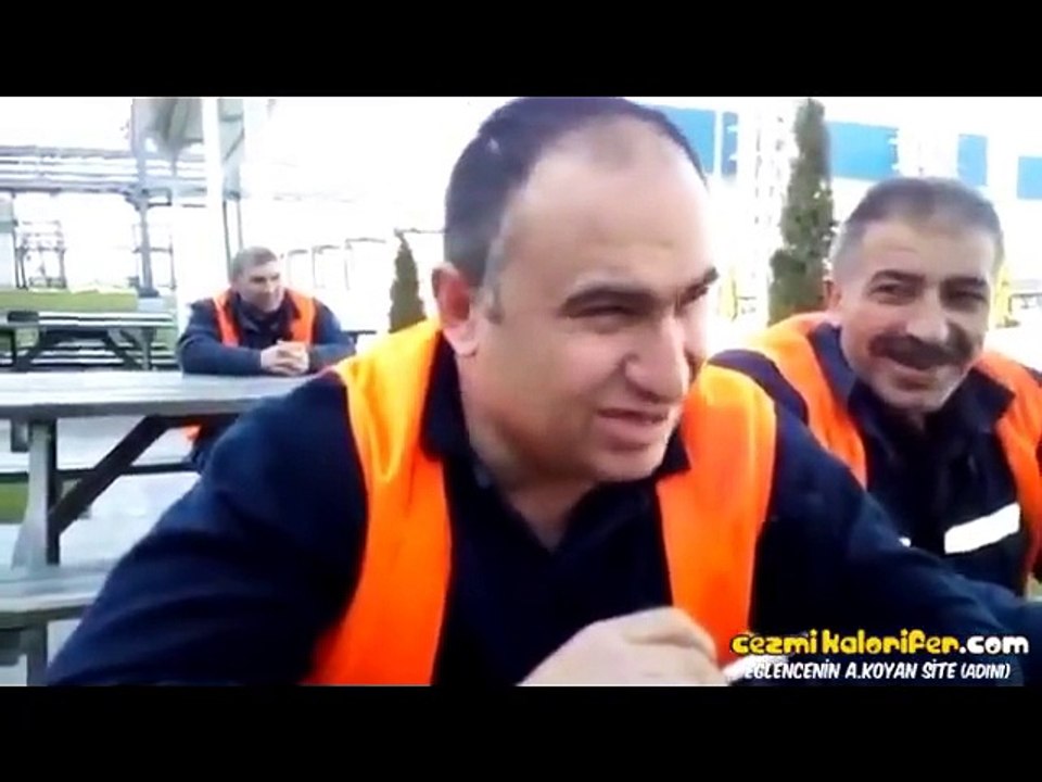 Askerde yediği dayağı hikaye gibi anlatan adam